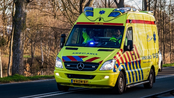 Ongeval met letsel op N354 in Idaerd - Alarmeringen.nl
